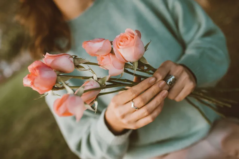 The Grounding Touch: How Handcrafted Jewellery Is Becoming a Tool for Mental Wellbeing