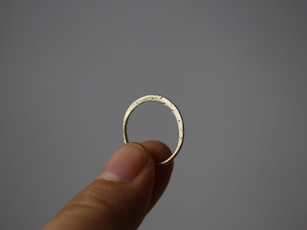 Hammered Gold Ring : archive